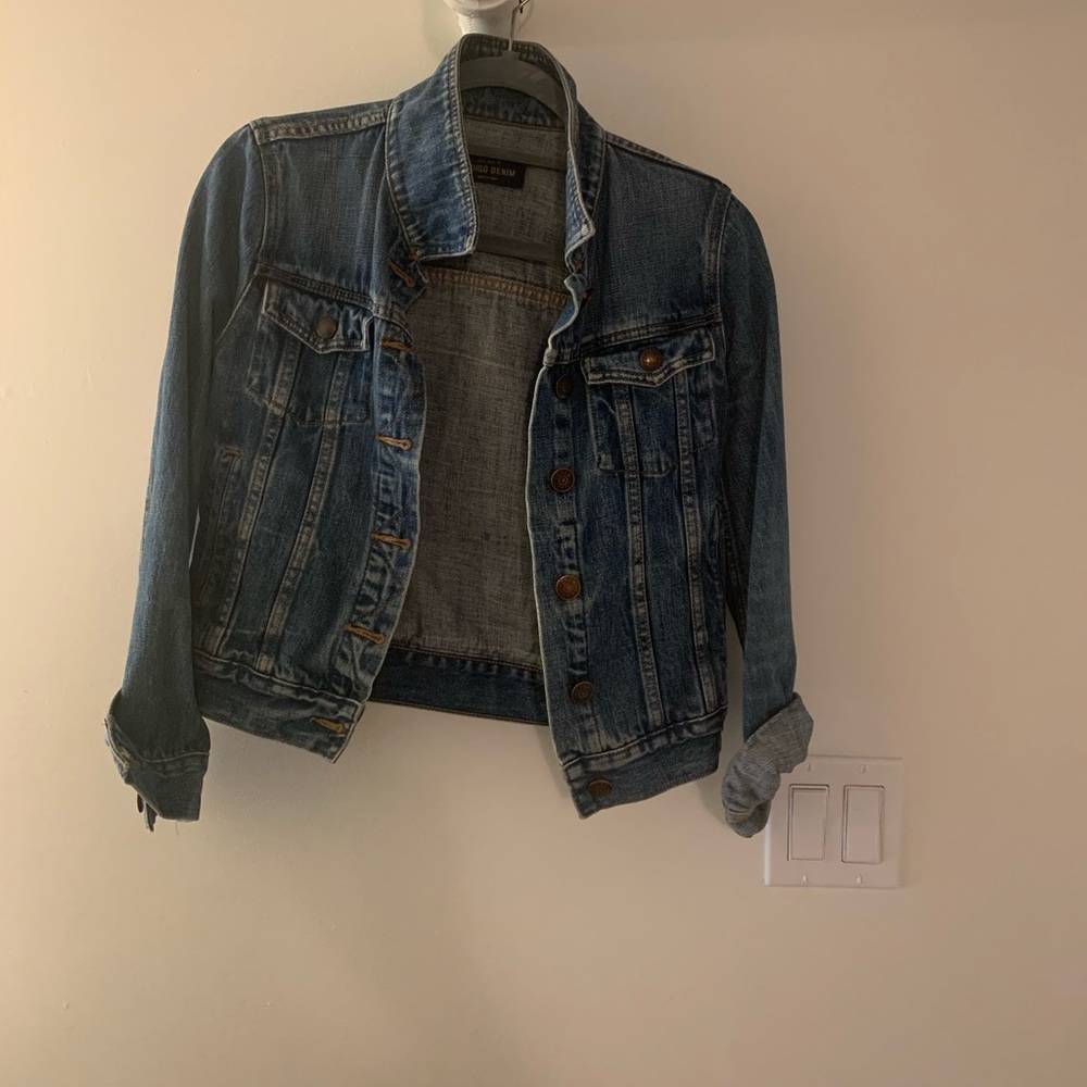 Crew Jean jacket in size small petit 14.